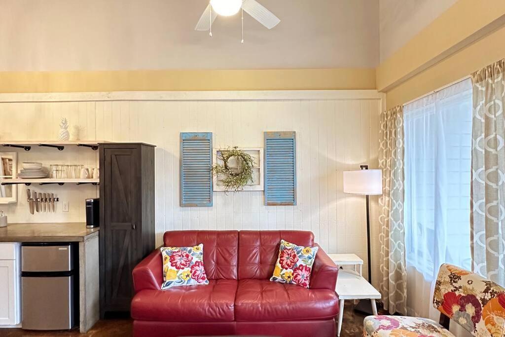 Haven At Hazel~Downtown Bungalow Demorest المظهر الخارجي الصورة